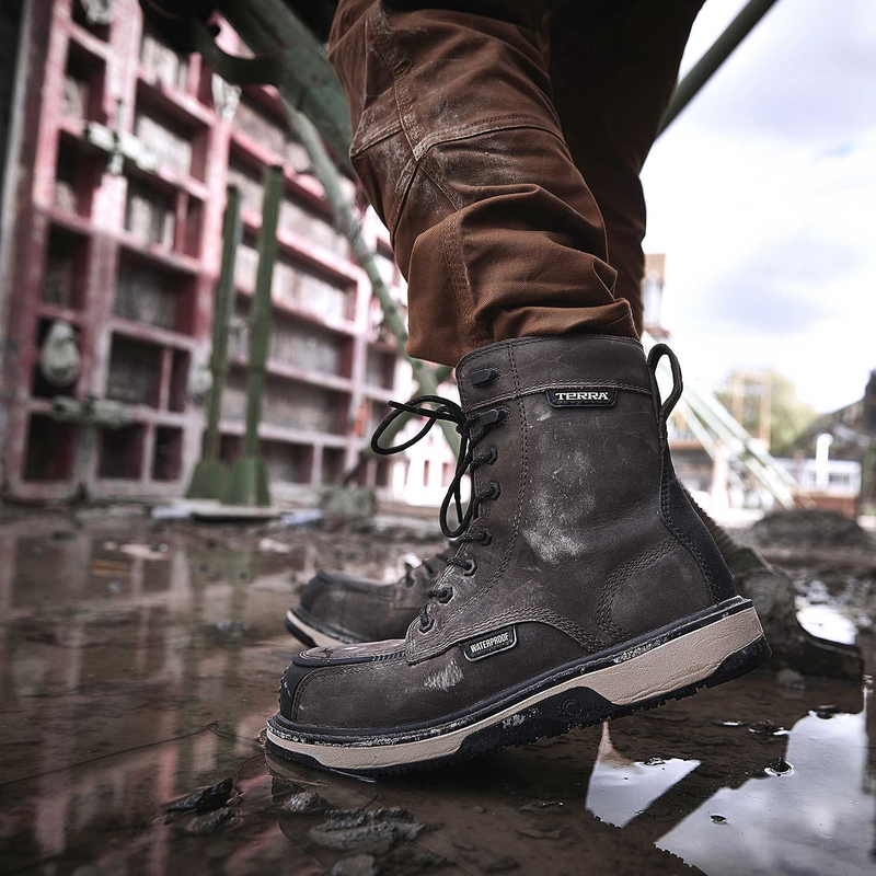 Men's Terra Ironstone 8" Waterproof Composite Toe Safety Work Boot image number 10