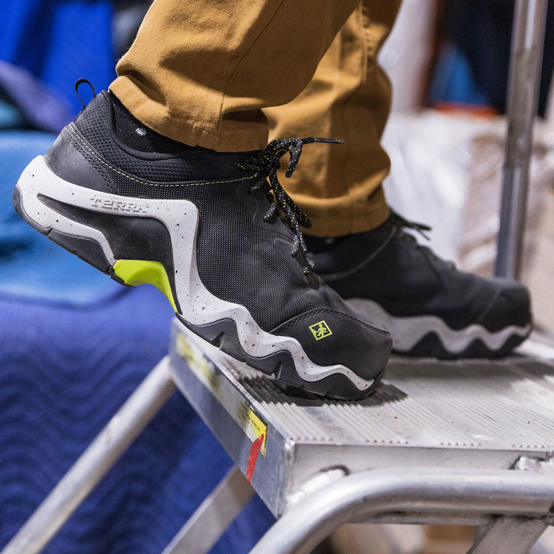 Men's Terra EKG Low Nano Composite Toe Athletic Safety Work Shoe image number 8