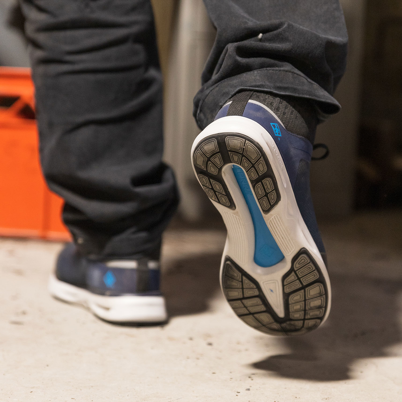 Men's Terra Lites Mid Nano Composite Toe Athletic Safety Work Shoe image number 9